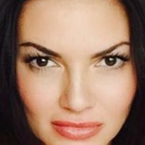 Meet your Posher, Irina